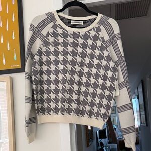 Anthropologie Black and Cream Houndstooth Sweater
